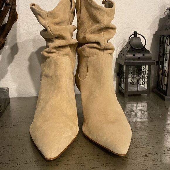 ❤️BRAND NEW! Gianni Bini Sella Suede Slouchy Booties - Picture 6 of 7